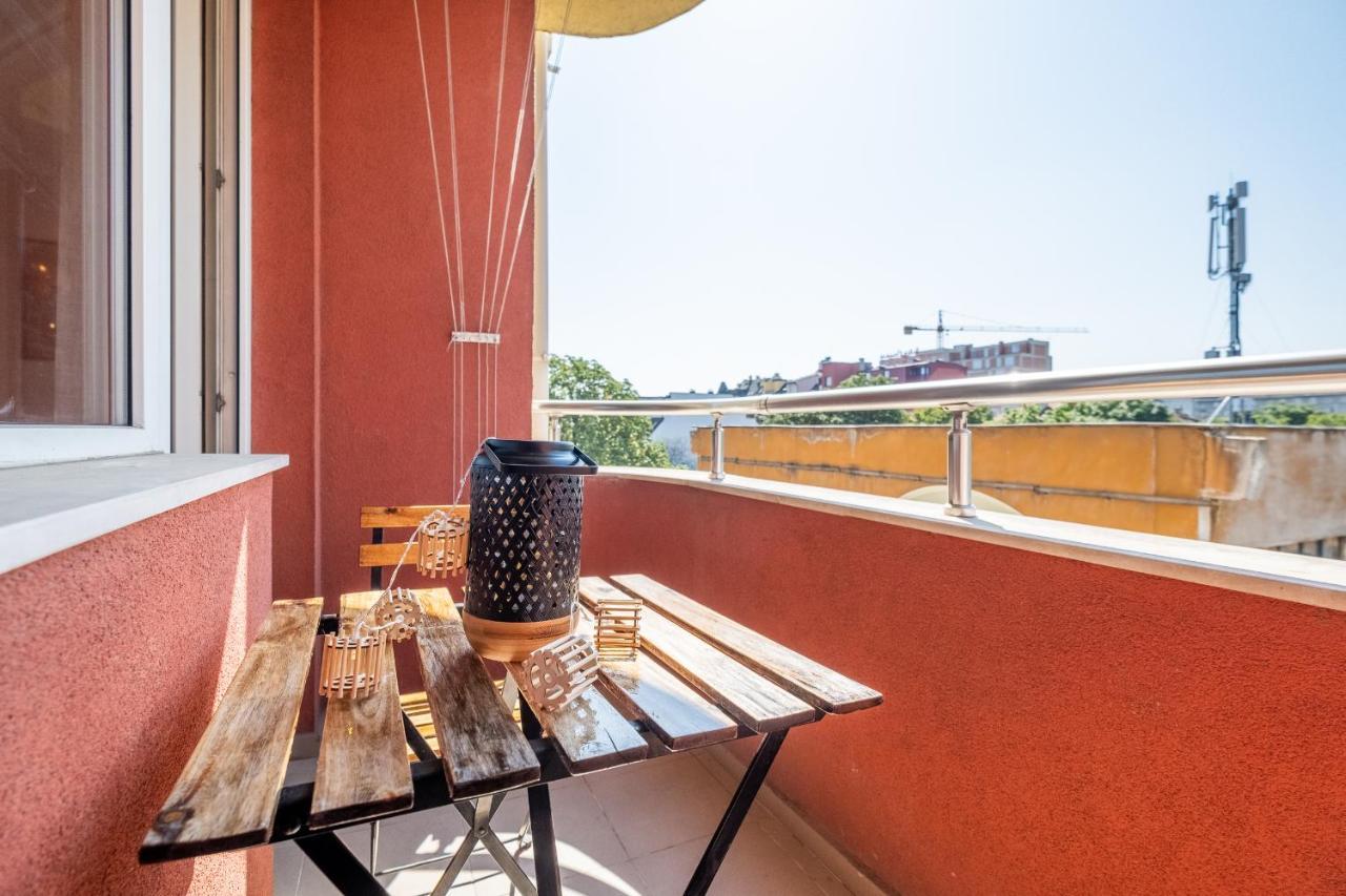 Deja Vu, Cozy & Quiet 1 Bdr Apt Fast Wi-Fi صوفيا المظهر الخارجي الصورة